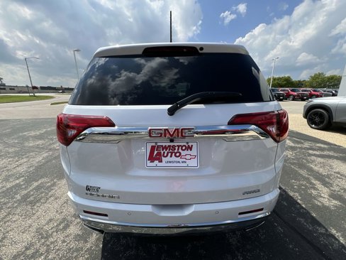 Used 2017 GMC Acadia Denali w/ Technology Package image 32