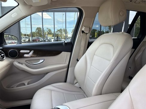 Used 2017 Mercedes-Benz GLC 300 image 15