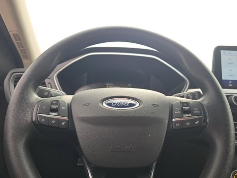 Used 2020 Ford Escape SE image 30
