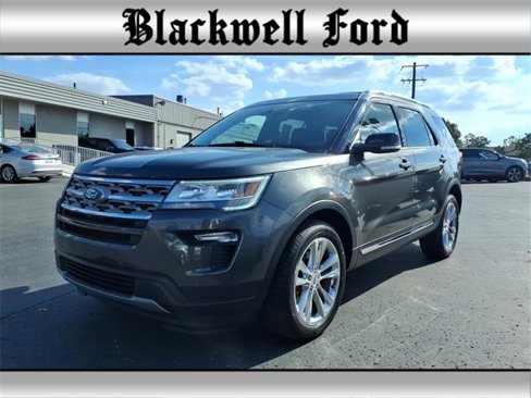 Used 2018 Ford Explorer XLT w/ Equipment Group 202A image 1