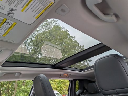 Used 2020 Jeep Renegade Limited w/ UConnect 8.4 Nav Group image 19