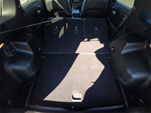 Used 2021 Jeep Cherokee Latitude Plus image 21