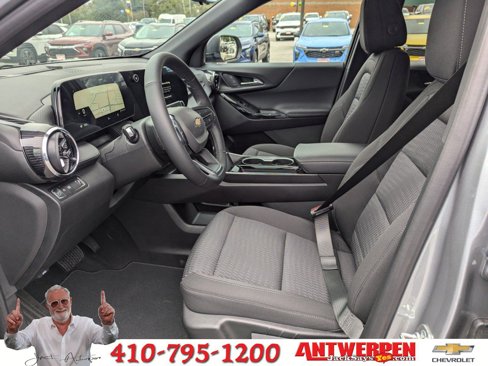 New 2025 Chevrolet Equinox LT w/ Safety and Technology Package image 12