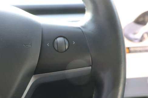 Used 2018 Tesla Model 3 Performance image 19
