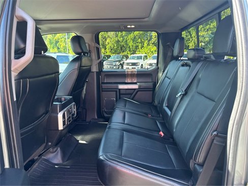 Used 2019 Ford F150 Lariat w/ Equipment Group 502A Luxury image 10