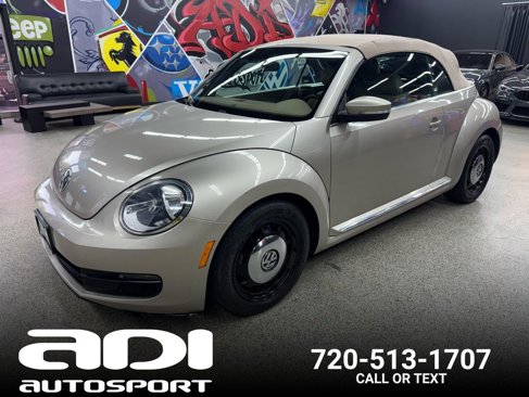 Used 2013 Volkswagen Beetle 2.5 image 1