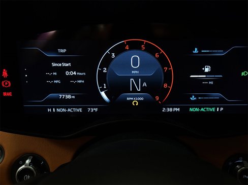 Used 2023 McLaren GT image 9