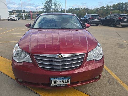 Used 2009 Chrysler Sebring Touring w/ Special Touring Group image 3