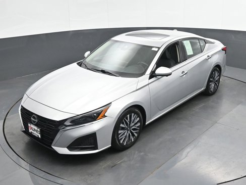 Used 2023 Nissan Altima 2.5 SL image 41