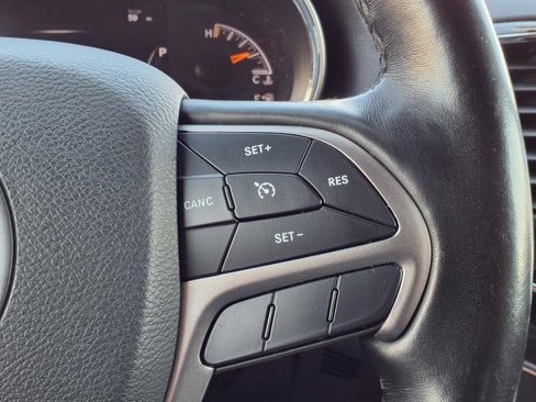 Used 2020 Jeep Grand Cherokee Limited w/ Luxury Group II image 30