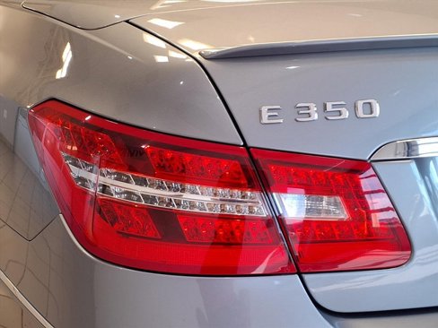 Used 2012 Mercedes-Benz E 350 Cabriolet image 23