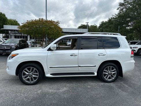 Used 2014 Lexus LX 570 4WD image 7