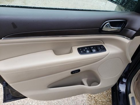 Used 2019 Jeep Grand Cherokee Overland image 20