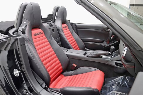 Used 2019 FIAT 124 Spider Abarth w/ Navigation & Sound Group image 25