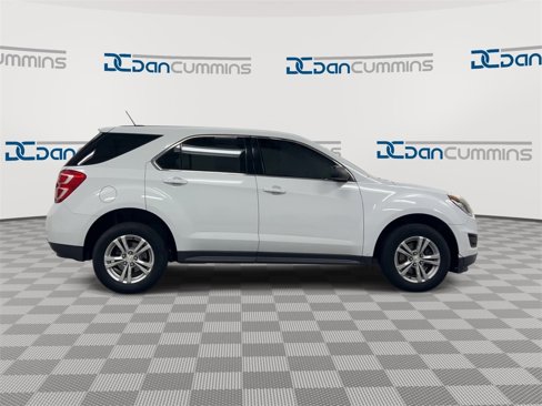 Used 2016 Chevrolet Equinox LS image 9