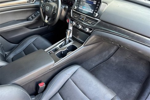 Used 2019 Honda Accord Sport image 15