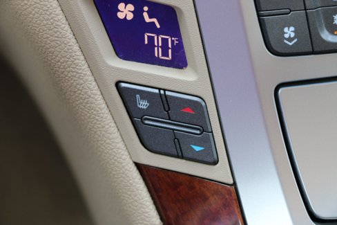 Used 2012 Cadillac CTS Luxury image 24