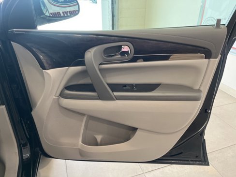 Used 2017 Buick Enclave Convenience image 23