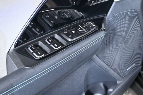 Used 2019 Kia Niro EX Premium image 22