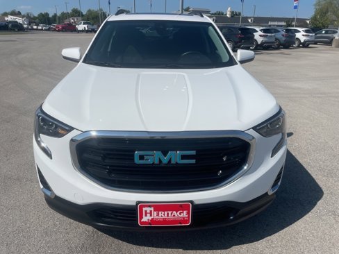 Used 2020 GMC Terrain SLE image 3