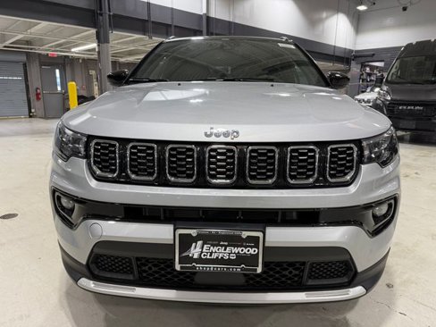 New 2025 Jeep Compass Limited w/ Sun and Sound Group image 2