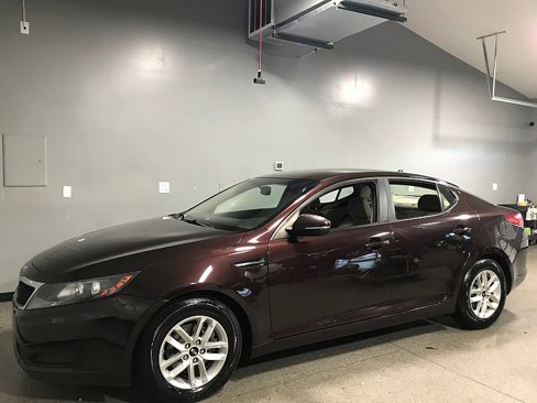 Used 2011 Kia Optima LX w/ Convenience Pkg image 7