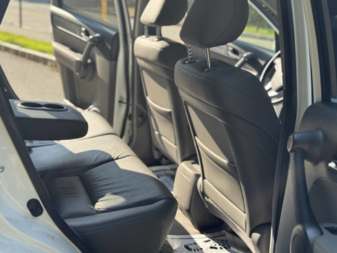 Used 2010 Honda CR-V EX-L image 11