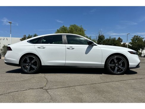 Used 2024 Honda Accord Sport image 7