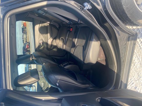 Used 2019 Jeep Cherokee Limited w/ Luxury Group image 13