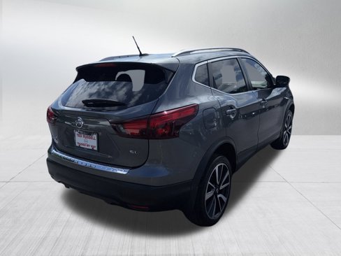Used 2018 Nissan Rogue Sport SL image 6