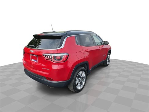 Used 2019 Jeep Compass Limited image 9