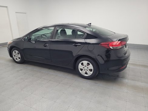Used 2018 Kia Forte LX w/ LX Rear Camera Package image 3