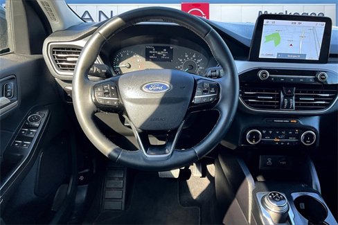 Used 2022 Ford Escape SEL image 8