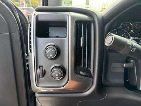 Used 2017 Chevrolet Silverado 1500 LT w/ All Star Edition image 13
