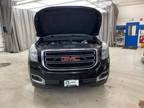 Used 2015 GMC Yukon XL SLT w/ Open Road Package image 11