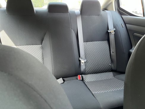 Used 2024 Nissan Versa S w/ Trunk Package image 33