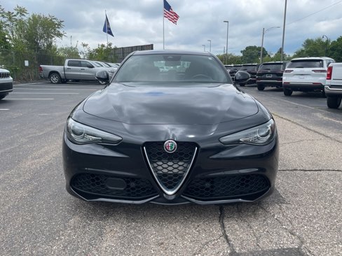 Used 2023 Alfa Romeo Giulia Ti w/ Active Assist Plus Package image 10