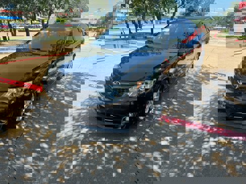 Used 2013 Toyota Camry SE image 1