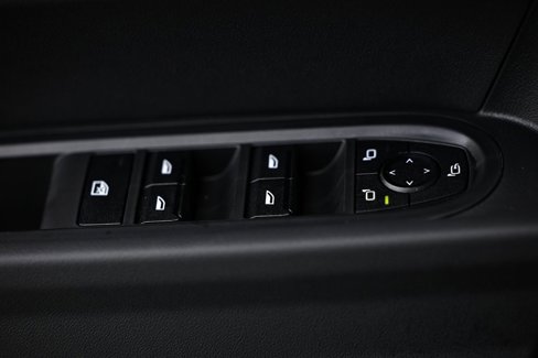 New 2025 MINI Cooper 4-Door Hardtop image 17