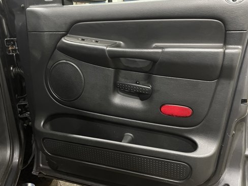 Used 2003 Dodge Ram 1500 Truck SLT image 10