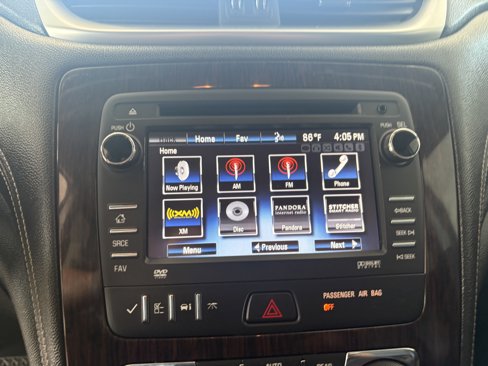 Used 2015 Chevrolet Traverse LT image 13