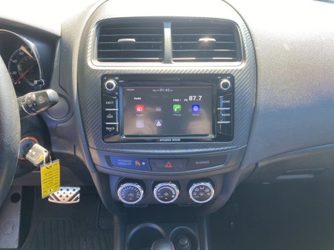 Used 2017 Mitsubishi Outlander Sport LE image 16