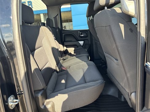 Used 2017 Chevrolet Silverado 1500 LT w/ Midnight Edition image 26