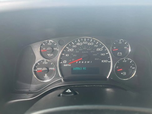 Used 2018 Chevrolet Express 2500 w/ Driver Convenience Package image 10