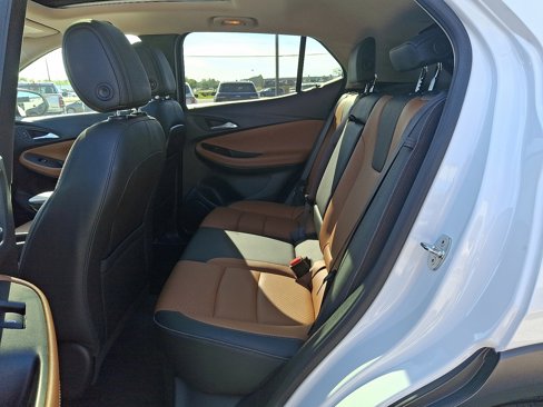 Used 2021 Buick Encore GX Essence w/ Advanced Technology Package image 11
