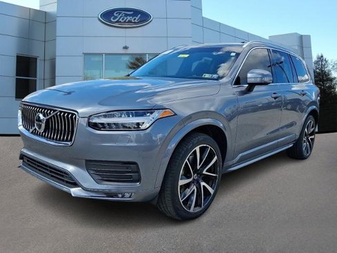 Used 2020 Volvo XC90 T6 Momentum w/ Protection Package Premier image 3