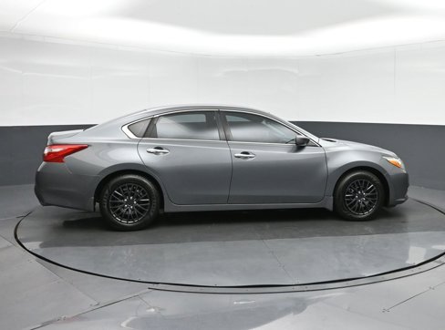 Used 2016 Nissan Altima 2.5 S w/ Power Driver Seat Package image 8
