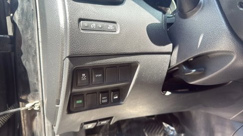 Used 2016 Nissan Rogue SV image 21