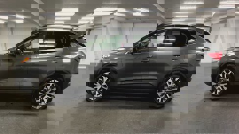 Used 2020 Ford Escape Titanium image 77