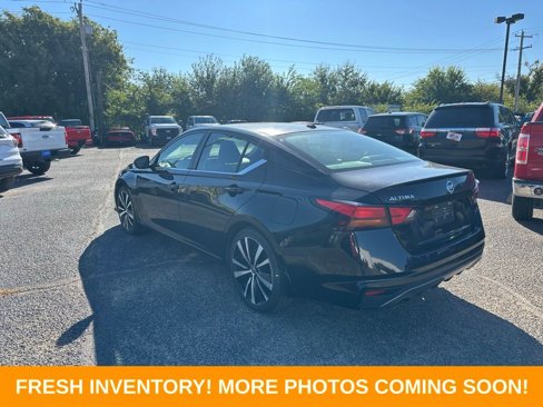 Used 2022 Nissan Altima 2.5 SR image 4